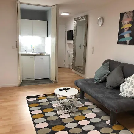 First Class Zentral/universitat/klinikum * Tuebingen