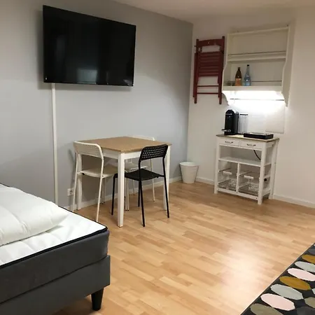 First Class Zentral/universitat/klinikum * Tuebingen