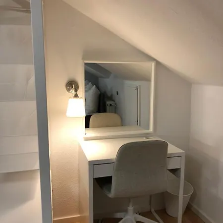 First Class Zentral/universitat/klinikum Apartment